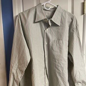 BANANA REPUBLIC MENS BUTTON DOWN SHIRT